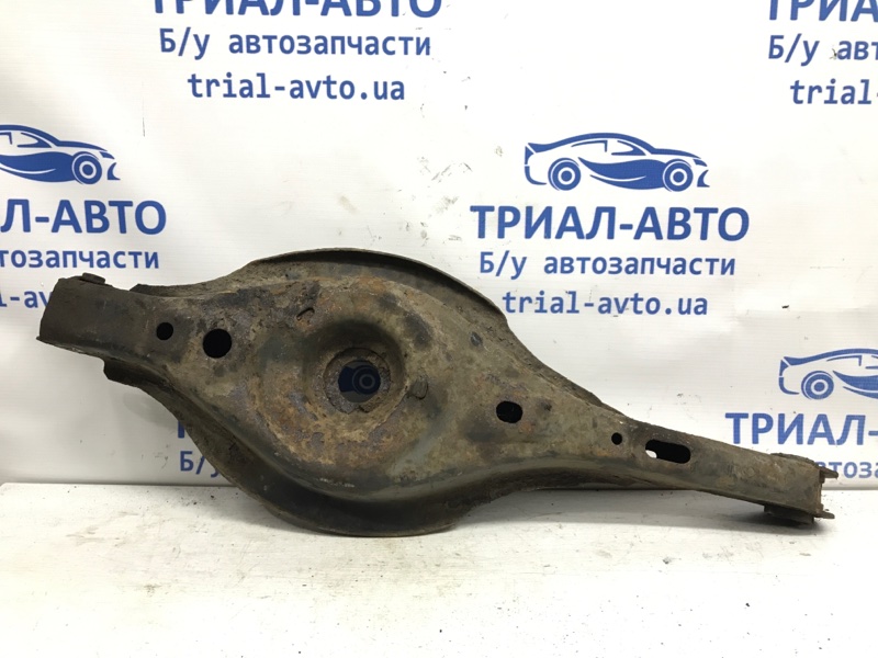 Рычаг задней подвески нижний поперечный (под пружину) Mazda CX 5 2011-2017 KE 2.2 diesel KD35-28-300 Б/У