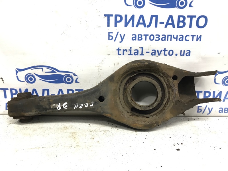 Рычаг задней подвески нижний поперечный (под пружину) KIA Ceed 2006-2012 ED 1.6 diesel D4FB 552101H100 Б/У