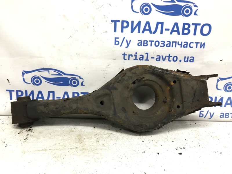Рычаг задней подвески нижний поперечный (под пружину) Ceed 2006-2012 ED 1.6 diesel D4FB
