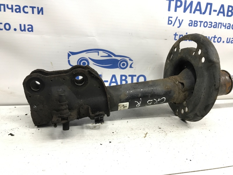 Амортизатор передний правый Mazda CX 5 KE 2.2 diesel