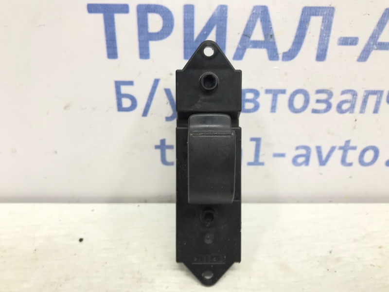 Запчасть кнопка стеклоподъемника Mitsubishi Lancer 2003-2009 9 1.6 Бензин 4G18 8608A101 Б/У Кнопка стеклоподъемника Mitsubishi Lancer 2003-2009 9 1.6 Бензин 4G18 8608A101 Б/У