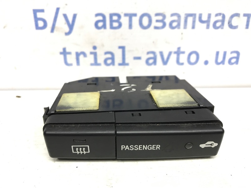 Кнопка подогрева Toyota Avensis 2003-2009 T25 2.0 diesel 1CDFTV 8479005130 Б/У