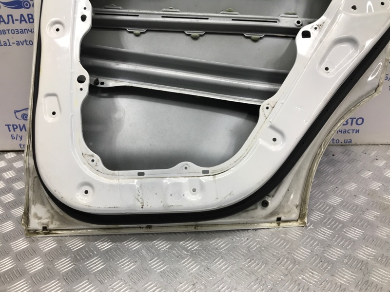 Дверь задняя правая Tucson 2015-2021 TL 1.7 diesel D4FD Дверь задняя правая Tucson 2015-2021 TL 1.7 diesel D4FD