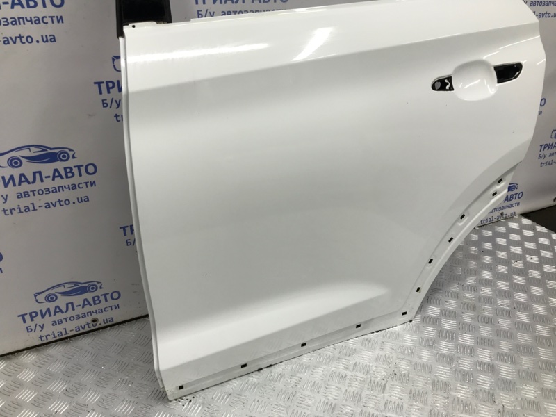 Дверь задняя левая Hyundai Tucson TL 1.7 diesel D4FD Дверь задняя левая Hyundai Tucson TL 1.7 diesel D4FD