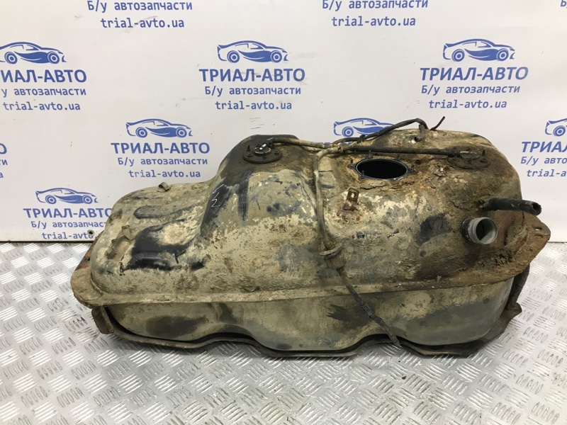 Запчасть бак топливный металлический Mitsubishi Pajero Sport 1996-2008 K9 3.0 бензин 6G72 MN120734 Б/У Бак топливный металлический Mitsubishi Pajero Sport 1996-2008 K9 3.0 бензин 6G72 MN120734 Б/У