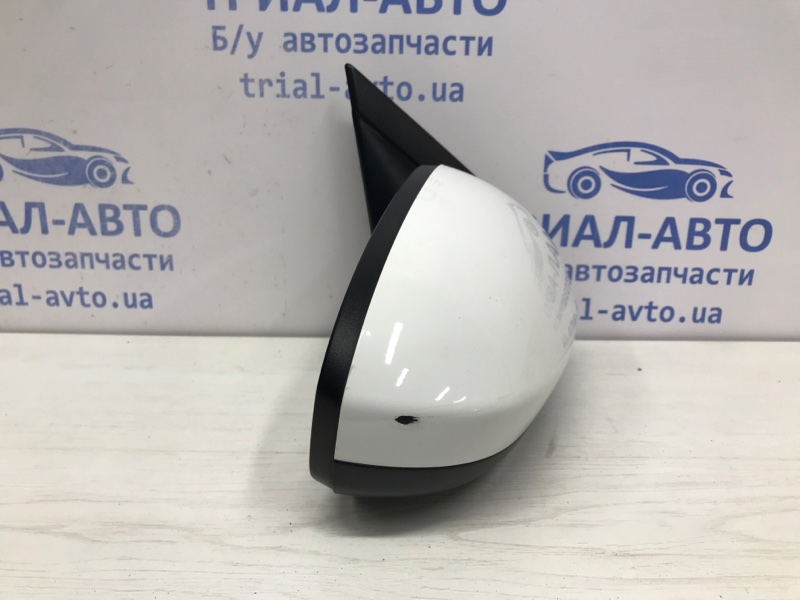 Зеркало правое Hyundai Tucson TL 1.7 diesel D4FD