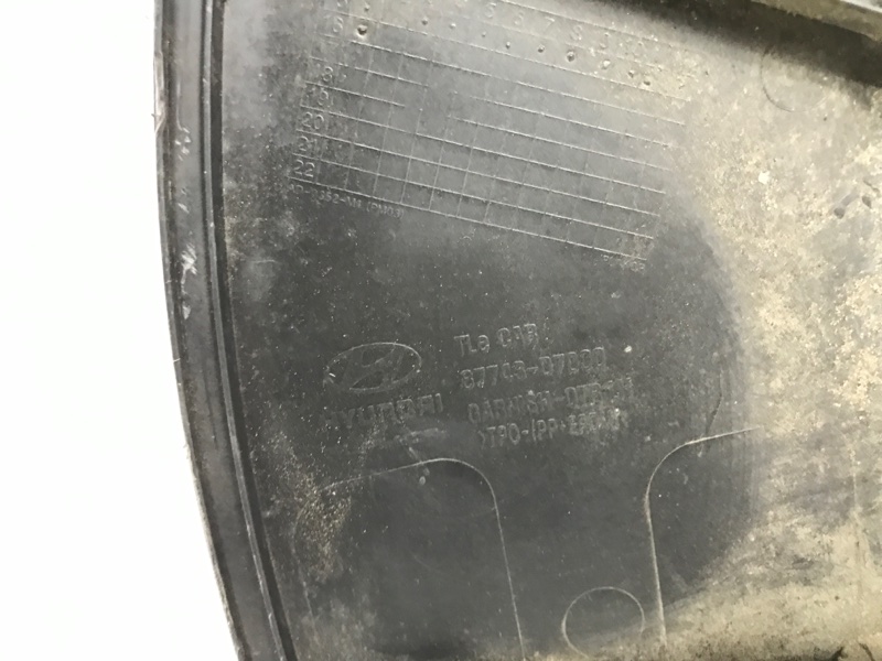 Накладка крыла задняя левая Tucson 2015-2021 TL 1.7 diesel D4FD Накладка крыла задняя левая Tucson 2015-2021 TL 1.7 diesel D4FD