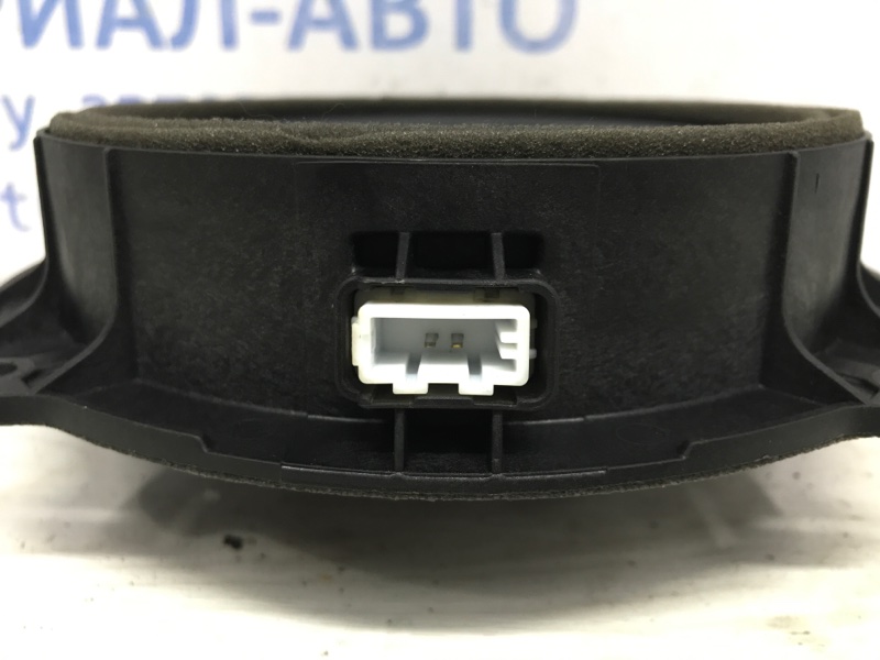 Динамик двери Tucson 2015-2021 TL 1.7 diesel D4FD Динамик двери Tucson 2015-2021 TL 1.7 diesel D4FD