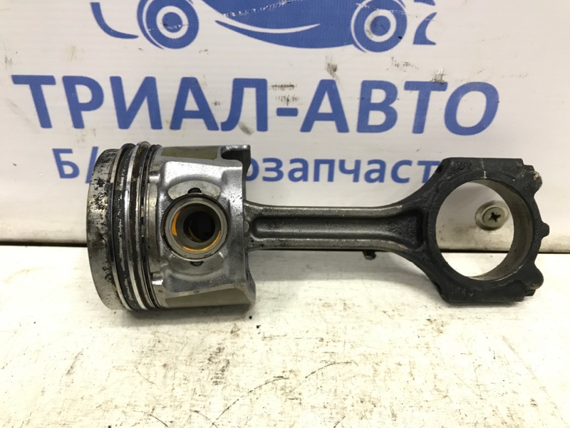 Поршень с шатуном Hyundai Tucson 2015-2021 TL 1.7 diesel D4FD 235102A400 Б/У