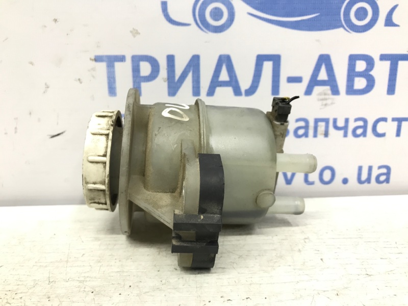 Бачок главного тормозного цилиндра Mitsubishi Outlander 2003-2007 CU 2.4 бензин 4G69 MR370276 Б/У