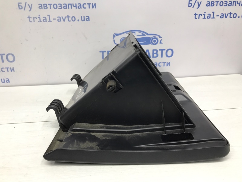 Бардачок Mitsubishi Outlander CU 2.4 бензин 4G69