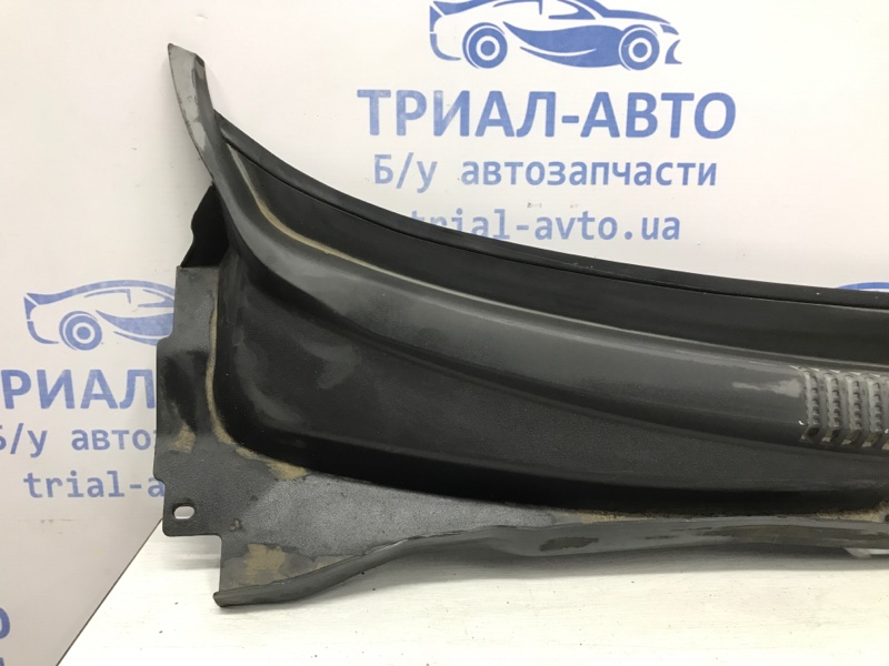 Дефлектор дворников правый Cruze 2009-2016 J300 1.8 F18D4