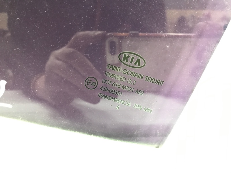 Стекло двери заднее левое KIA Ceed ED 1.6 diesel D4FB