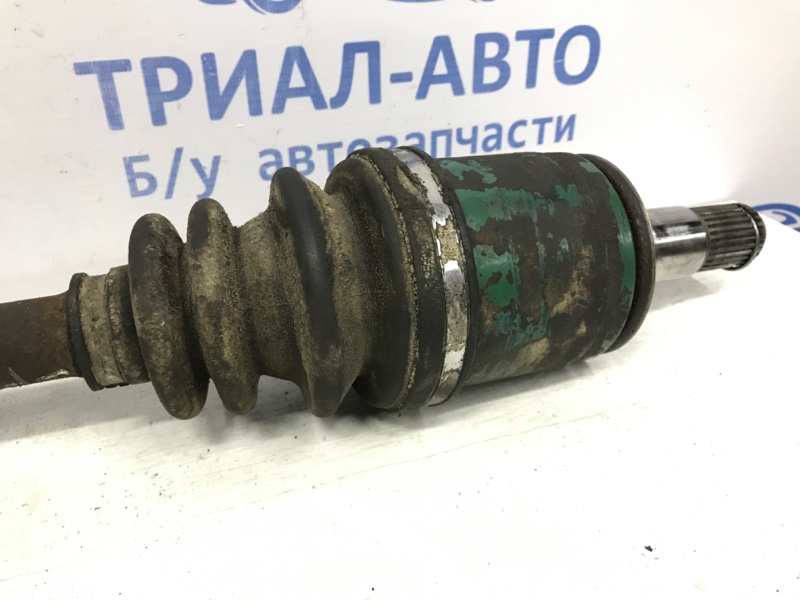 Привод передний левый АКПП Pajero Sport 1996-2008 K9 3.0 бензин 6G72