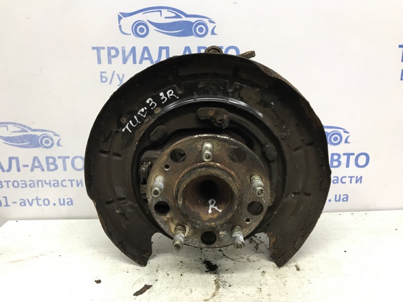 Цапфа задняя правая со ступицей Tucson 2015-2021 TL 1.7 diesel D4FD