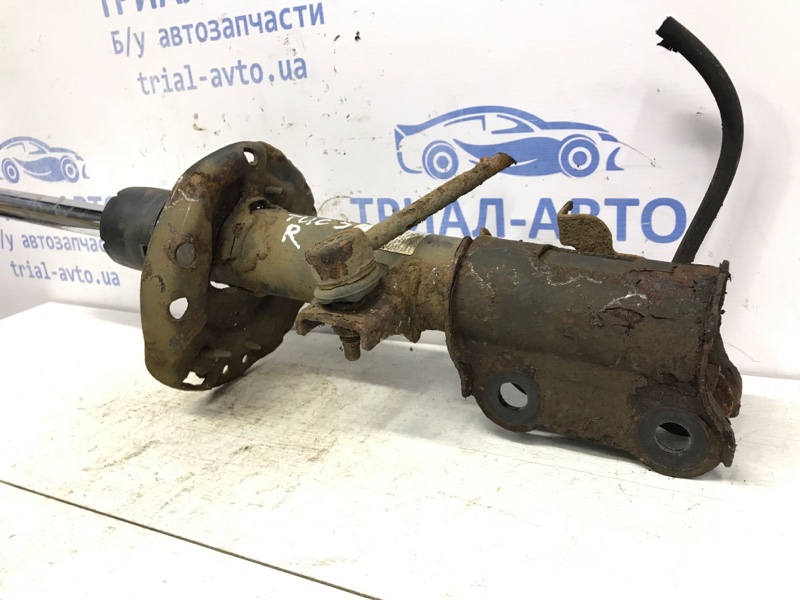 Амортизатор передний правый Hyundai Tucson TL 1.7 diesel D4FD