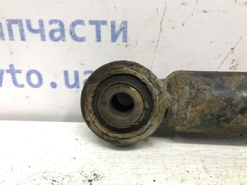 Амортизатор задний Chevrolet Cruze J300 1.8 F18D4 Амортизатор задний Chevrolet Cruze J300 1.8 F18D4