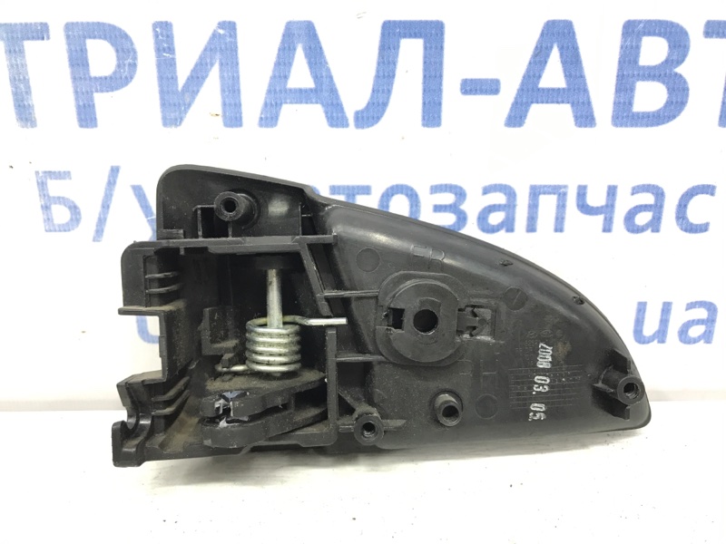 Ручка двери внутренняя правая Kia Ceed ED 1.6 Diesel D4FB