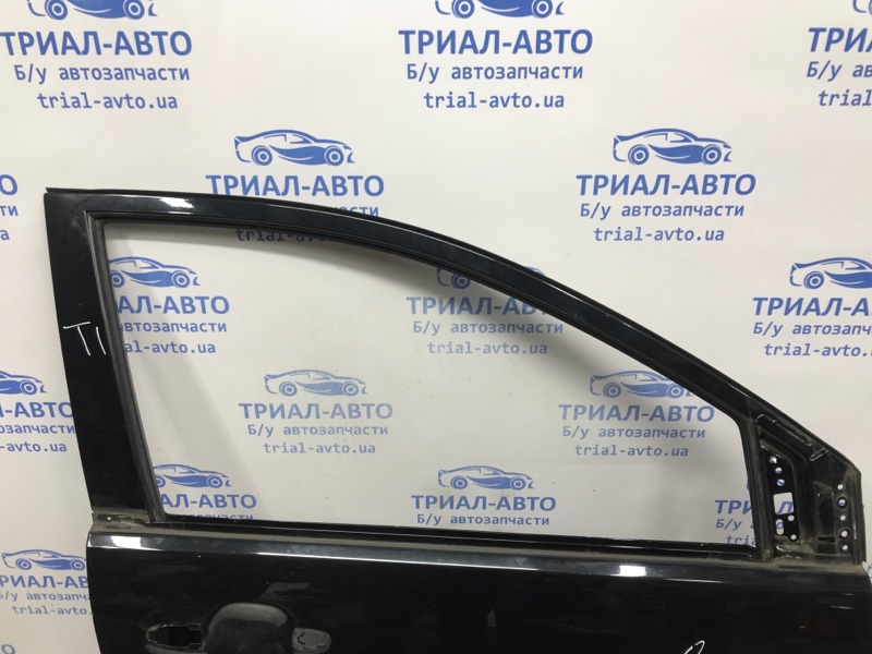 Дверь передняя правая Korando 2010-2019 C200 2.0 Diesel
