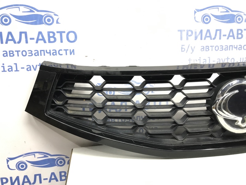 Решетка радиатора Korando 2010-2019 C200 2.0 diesel D20Dt Решетка радиатора Korando 2010-2019 C200 2.0 diesel D20Dt