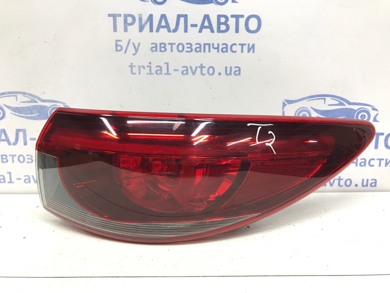 Фонарь задний внешний правый Mazda 6 2012- GJ 2.2 diesel GJA1-51-150B Б/У