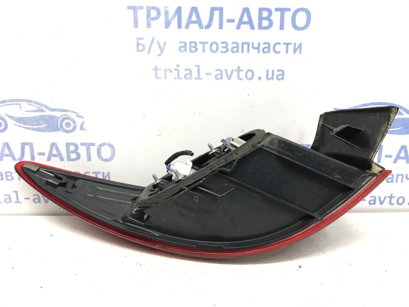 Фонарь задний внешний правый 6 2012- GJ 2.2 diesel
