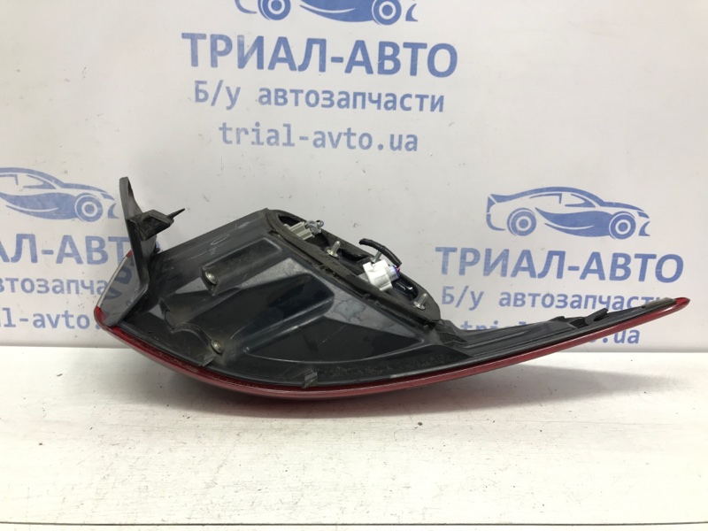 Фонарь задний внешний правый 6 2012- GJ 2.2 diesel