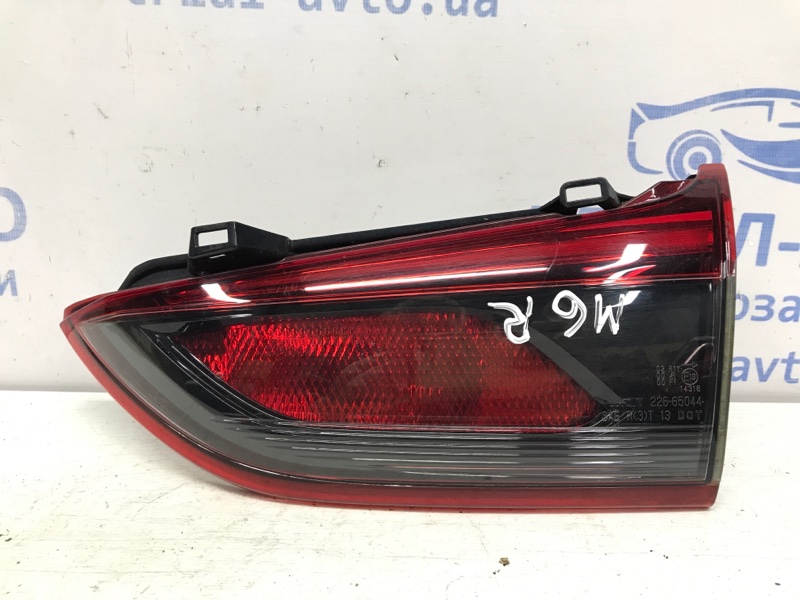 Фонарь задний внутренний правый Mazda 6 2012- GJ 2.2 diesel G45F-51-3F0B Б/У