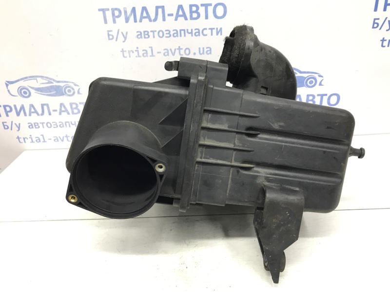 Корпус воздушного фильтра Korando 2010-2019 C200 2.0 diesel D20Dt