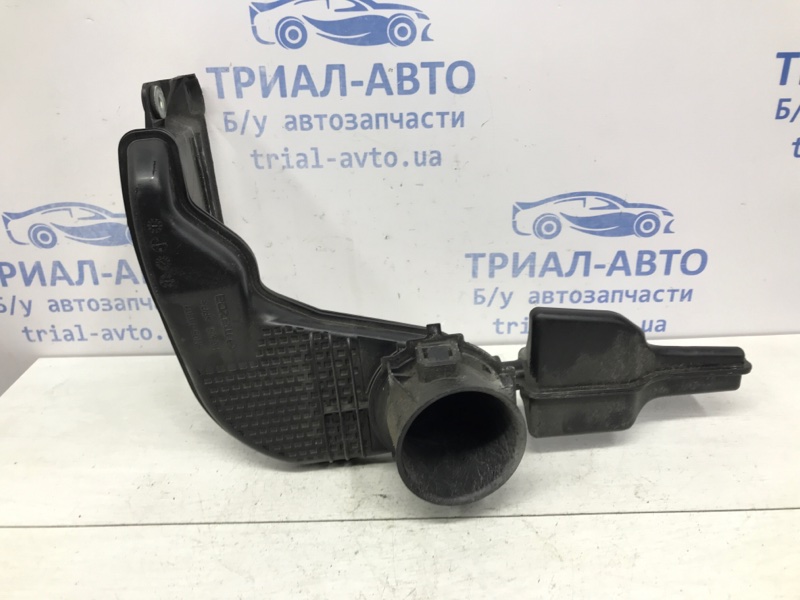 Воздухозаборник Mazda 6 GJ 2.2 diesel