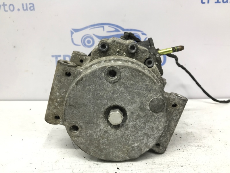 Компрессор кондиционера Korando 2010-2019 C200 2.0 diesel D20Dt Компрессор кондиционера Korando 2010-2019 C200 2.0 diesel D20Dt