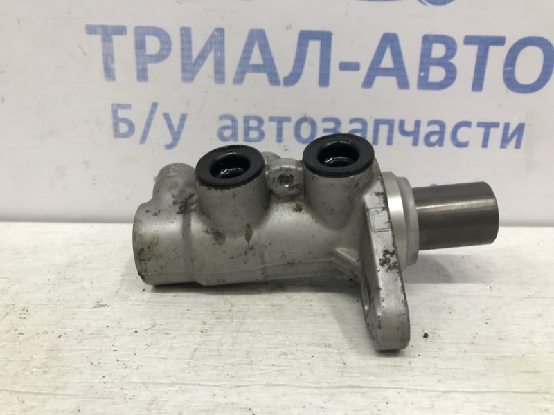 Тормозной цилиндр главный SsangYong Korando 2010-2019 C200 2.0 diesel D20Dt 4854034100 Б/У