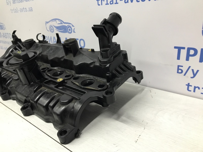 Крышка клапанная 6 2012- GJ 2.2 diesel Крышка клапанная 6 2012- GJ 2.2 diesel