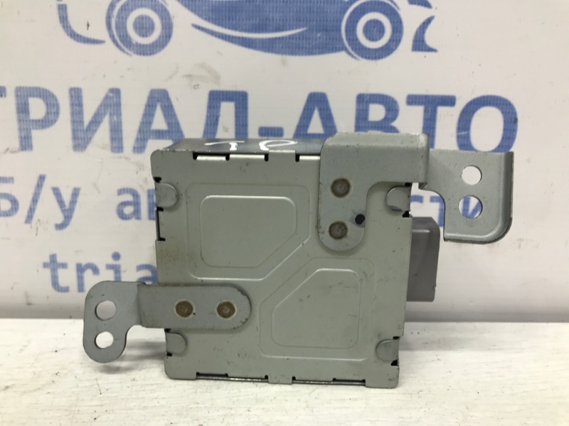Блок управления Prado 2002-2009 J120 3.0 Diesel 1KDFTV