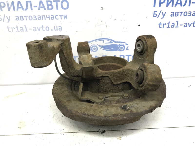 Цапфа задняя правая со ступицей Korando 2010-2019 C200 2.0 diesel D20Dt