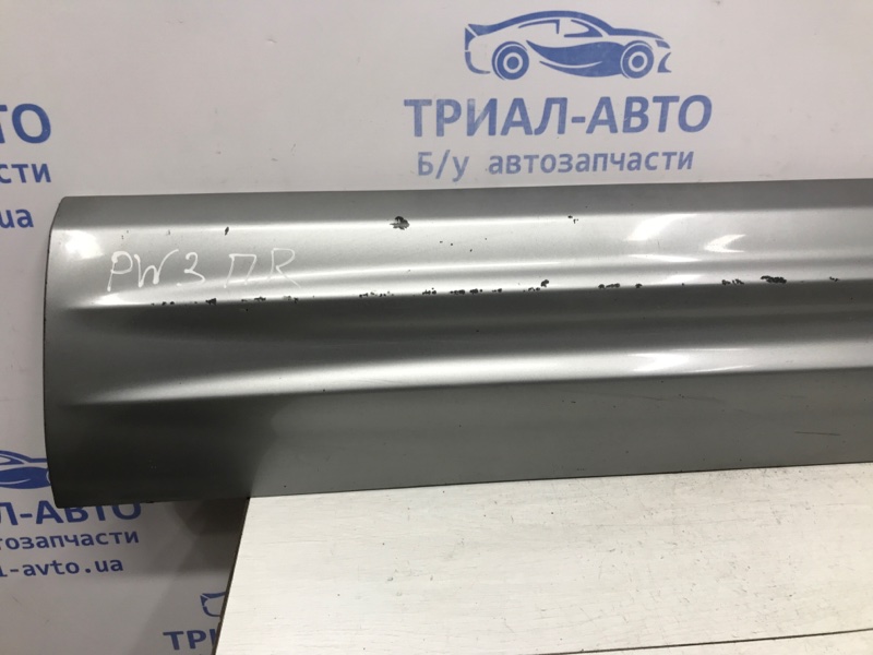 Накладка двери передняя правая Pajero Wagon 1999-2006 3 3.2 Дизель 4M41