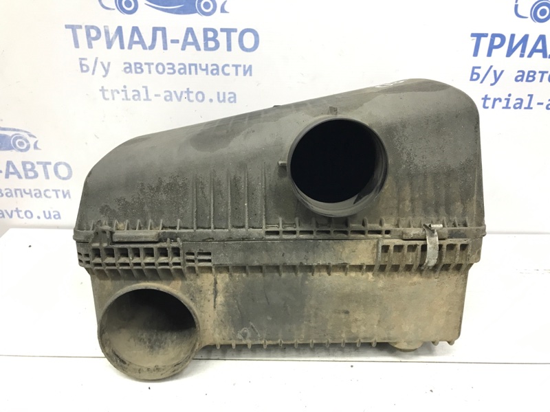Корпус воздушного фильтра Mitsubishi Pajero Wagon 1999-2006 3 3.2 Дизель 4M41 MR404721 Б/У