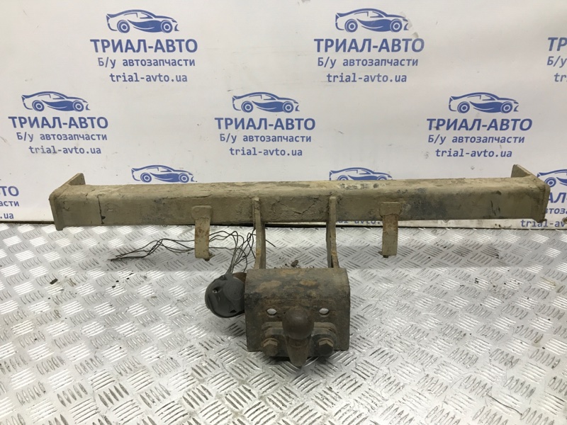 Фаркоп Mitsubishi Pajero Wagon 1999-2006 3 3.2 Дизель 4M41 Б/У