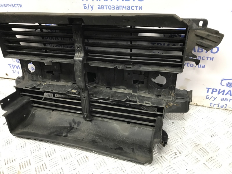 Дефлектор радиатора Kuga 2013-2019 CBS 2.0 diesel