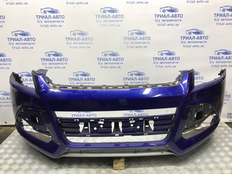 Бампер передний Ford Kuga 2013-2019 CBS 2.0 diesel 1801935 Б/У