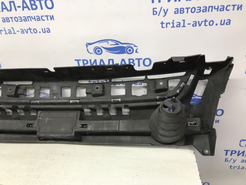 Решетка бампера центральная Kuga 2013-2019 CBS 2.0 diesel