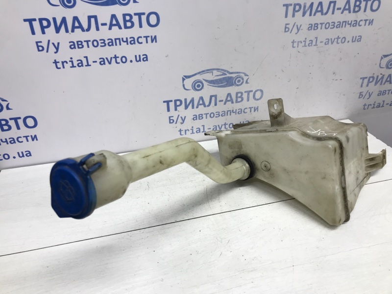 Бачок омывателя Kyron 2005-2016 DJ 2.0 diesel D20Dt Бачок омывателя Kyron 2005-2016 DJ 2.0 diesel D20Dt