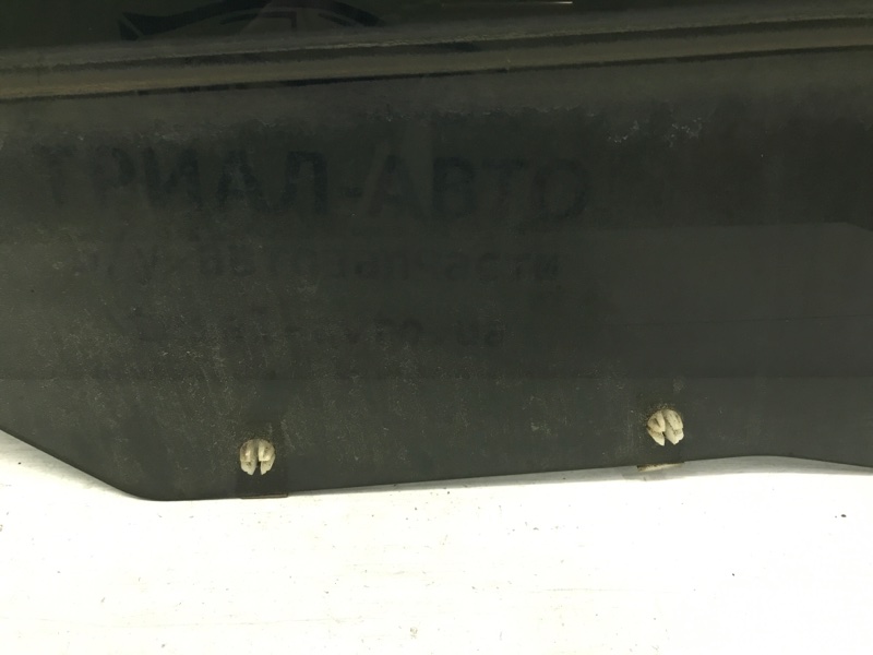 Стекло двери заднее правое Kyron 2005-2016 DJ 2.0 diesel D20Dt