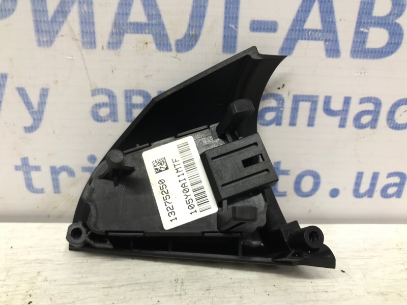 Кнопки руля правые Cruze 2009-2016 J300 1.6 бензин F16D4