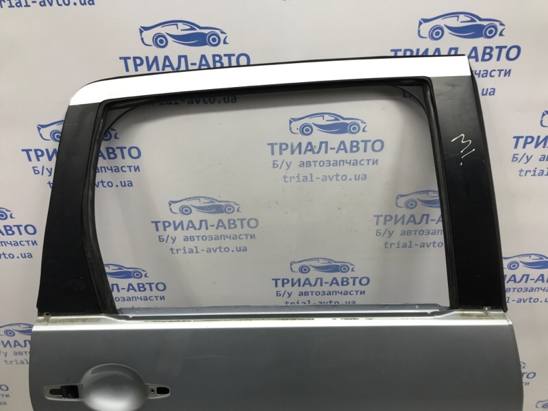 Дверь задняя правая Outlander 2007-2012 XL 2.2 diesel 4N14