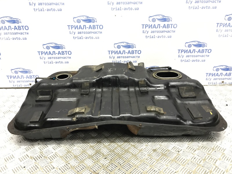 Бак топливный металлический Tucson 2004-2009 JM 2.0 diesel D4EA МКПП