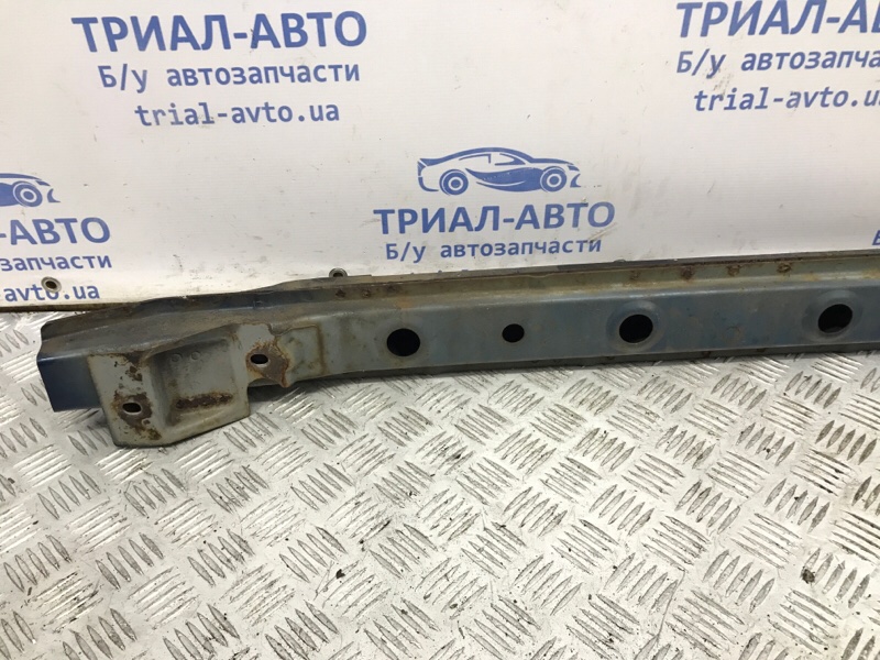 Усилитель бампера передний Lancer 2003-2009 9 1.6 бензин 4G18