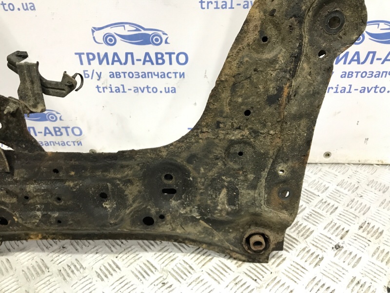 Балка передней подвески Juke 2010-2019 F15 1.6 turbo MR16DDT