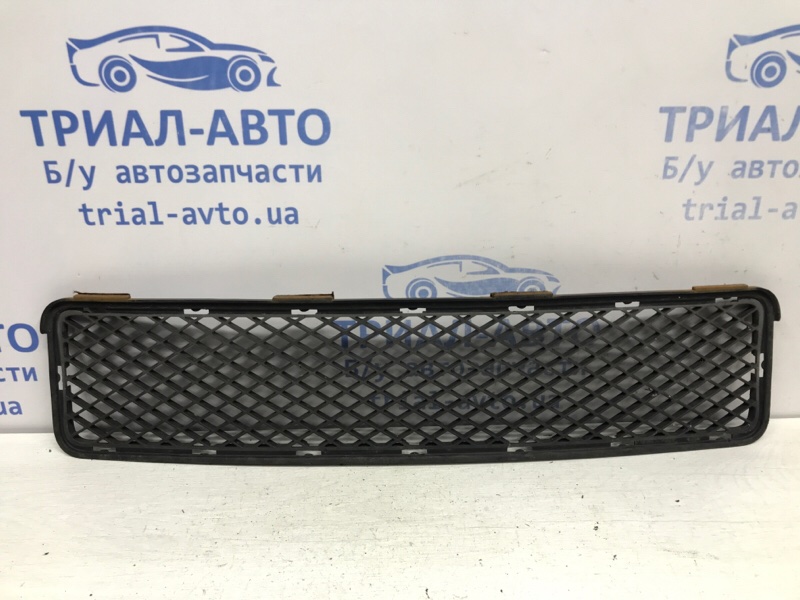 Решетка бампера центральная Hyundai Tucson 2004-2009 JM 2.0 diesel D4EA МКПП 86561-2E000 Б/У