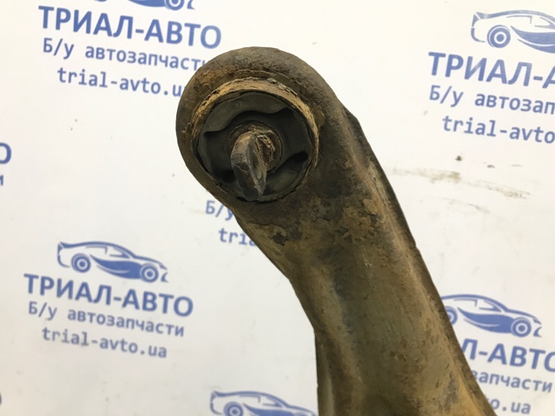Рычаг задней подвески продольный левый Mitsubishi Outlander XL 2.2 diesel 4N14